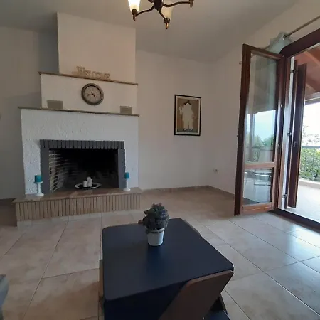 Spacious Near Thessaloniki Villa Agia Triada (Thessaloniki)