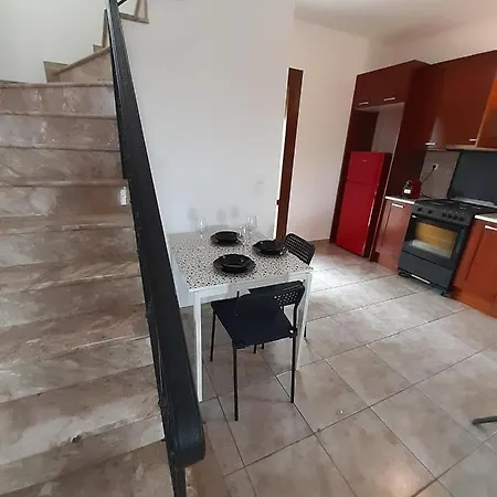 Villa Spacious Near Thessaloniki Agia Triada (Thessaloniki)