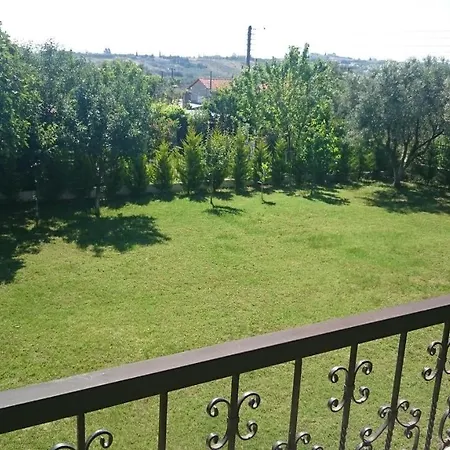 Villa Spacious Near Thessaloniki *